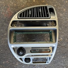 Citroen Saxo Dash Centre