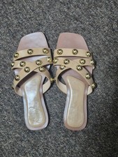 Ladies Fancy Slippers Size 4