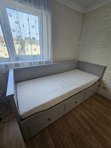 Selling ikea moshult foam - 2,