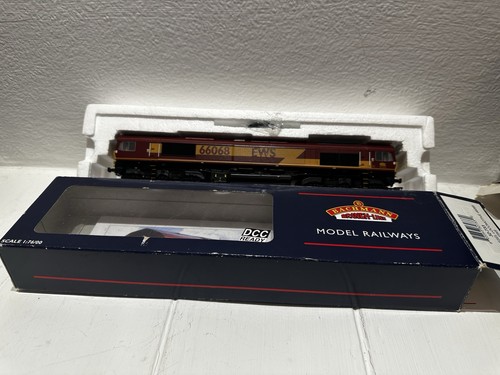 Bachmann 733 class - bachmann, 66