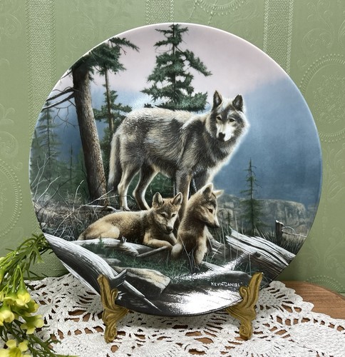 Wolf plate call the - plate, of