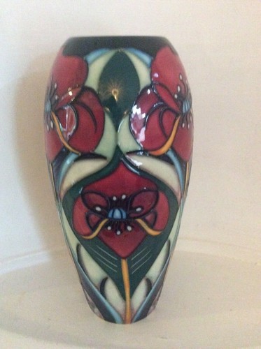 Moorcroft vase rachel - moorcroft, by