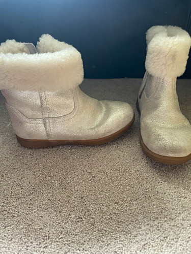 Ugg silver suede faux - faux, fur