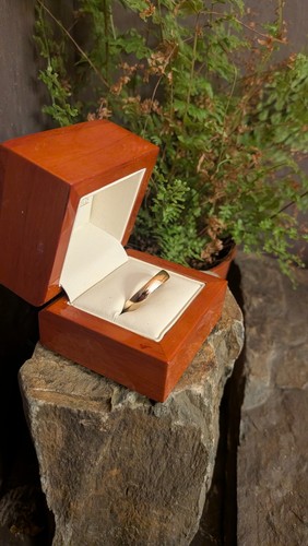 Welsh clogau 9ct yellow gold - yellow,