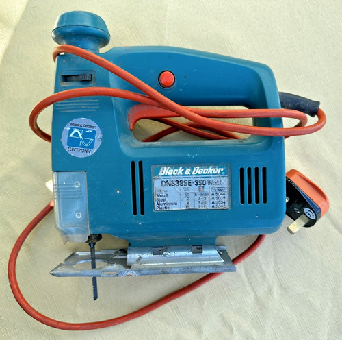 Black decker scrolling - &,