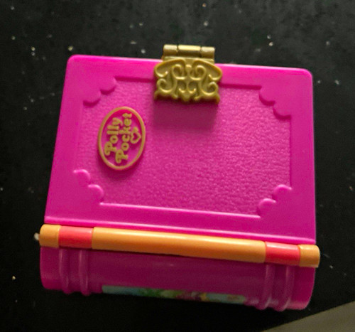 Vintage bluebird polly pocket
