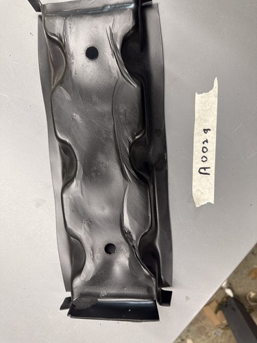 Jaguar mark jacking point - jaguar, 1