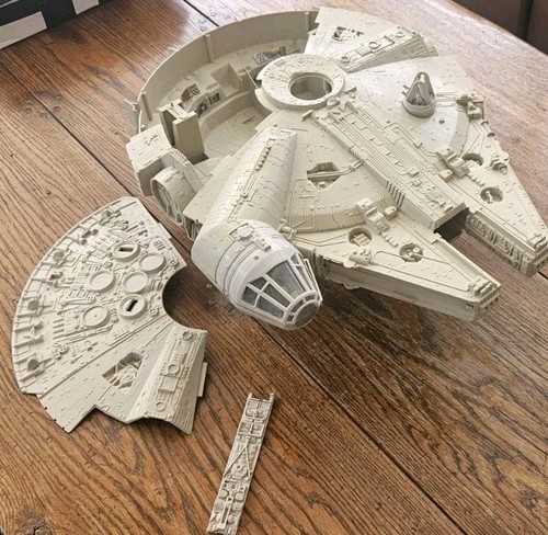 Star wars millennium falcon - millennium,