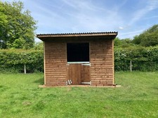 Horse pony shelter stable - horse/pony, shelter/stable