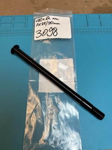 Mtb rear hub - hub, thru