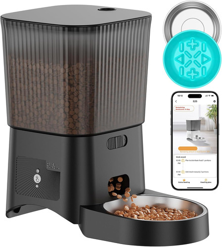 Automatic cat feeder with - cat,