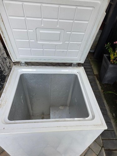 Chest freezer used white - chest,