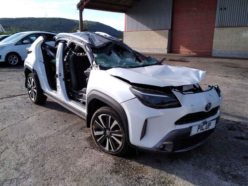 Toyota yaris cross - yaris,