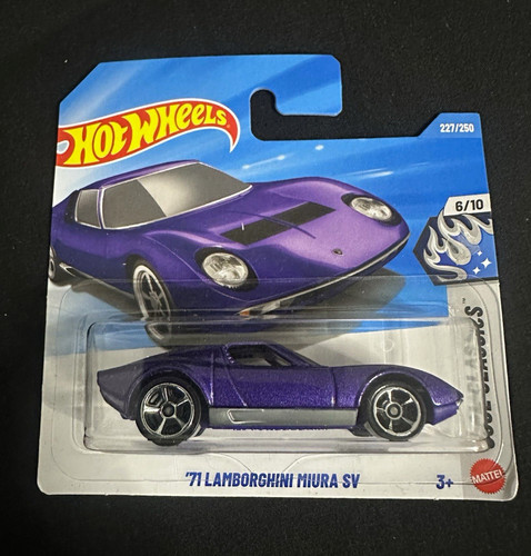 Hot wheels cool classics 71 - hot,