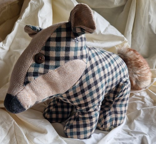 Large badger doorstop sil - large,