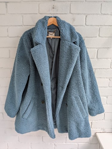 Fat face blue teddy - face,