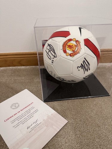 Manchester united signed - manchester,