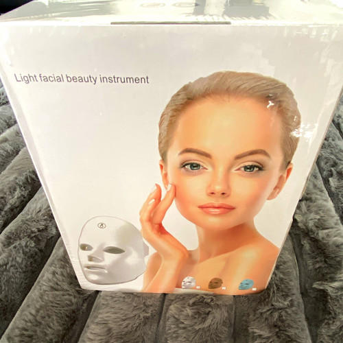 Led light therapy face - face, mask