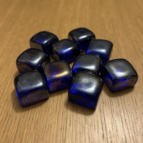 Blue glass square stones - blue,