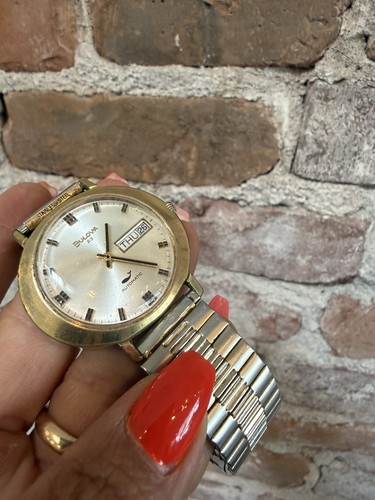 Vtg bulova 1972 president - 1972,