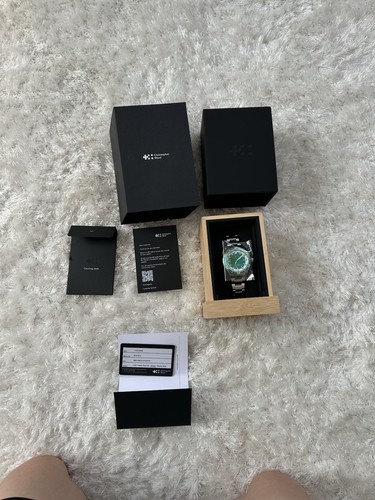 Brand new christopher - brand,