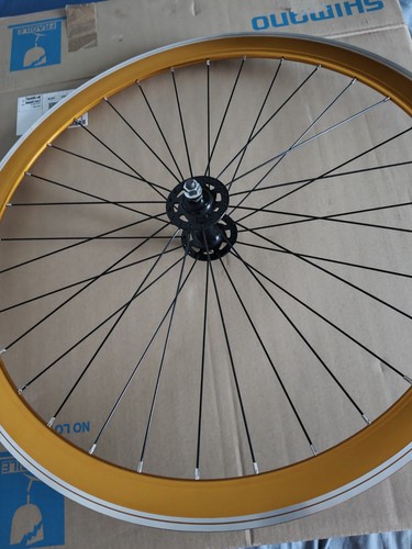 700c - ,