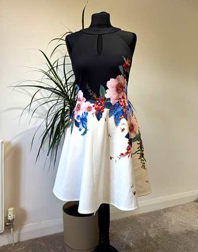 Ted baker black white floral - black,