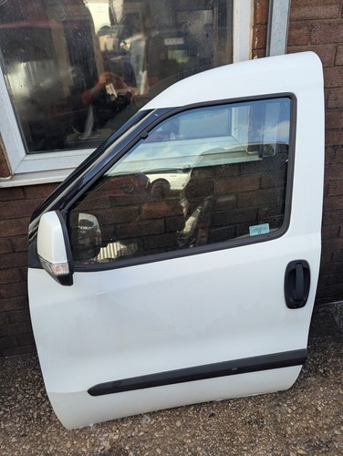 Vauxhall combo d - vauxhall,