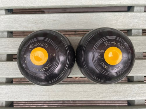 Pair vintage black - pair,