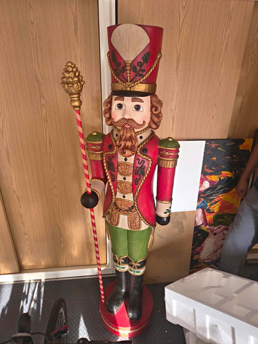 72in 6ft nutcracker resin - /,