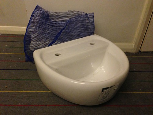 Twyford sola cloakroom wash - cloakroom,