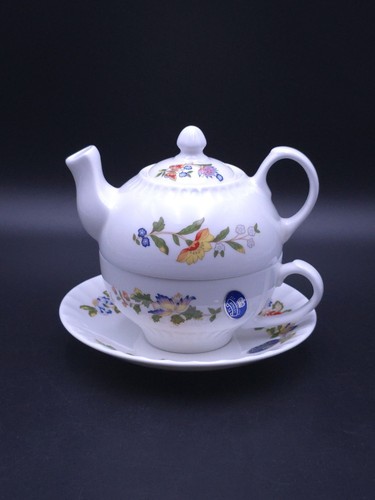 Aynsley cottage garden - garden, set