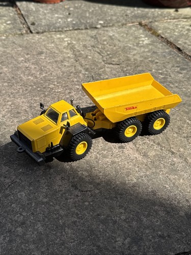 Tonka large yellow dumper - yellow,