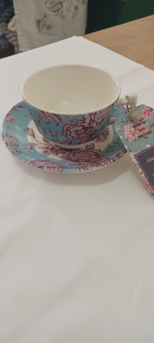 Spode kingsley teacup and - kingsley,