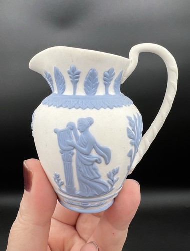 Wedgwood christmas reversed - christmas,