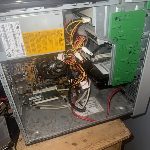 Old desktop vintage - desktop, pc