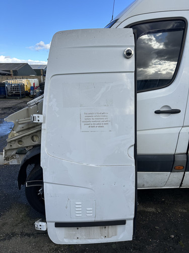 Mercedes sprinter high - mercedes,