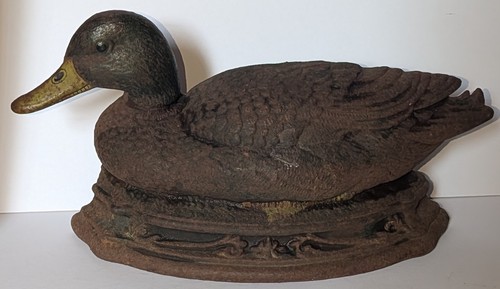 Large heavy vintage cast - &,