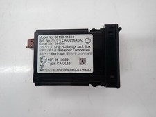LEXUS NX300H AUX AND USB SWITCH PORT (COVER MISSING) 86190-11010