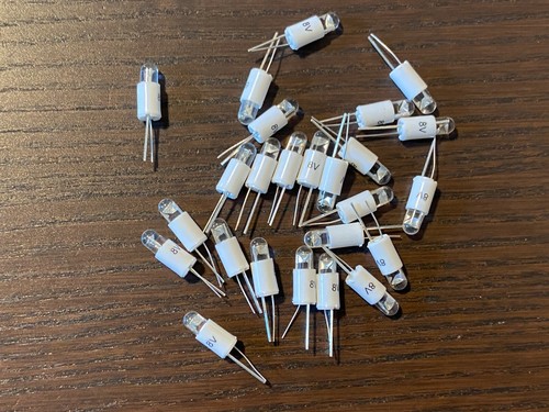 New warm white - 25, bi-pin