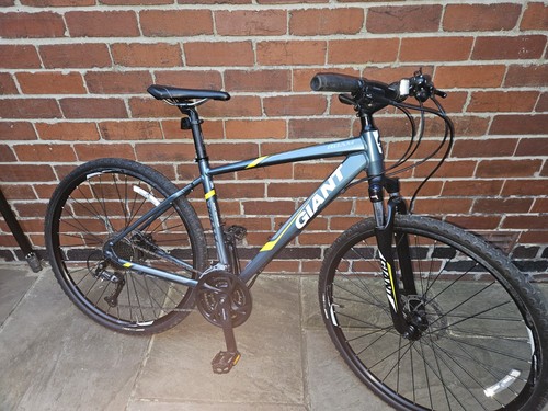 Giant roam hybrid - 2,
