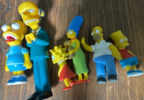 The simpsons figures - figures., two