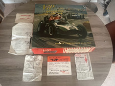 VINTAGE BOXED c1961 VIP RACEWAYS REMOTE CONTROL SLOT CAR RACING SET - SCALEXTRIC