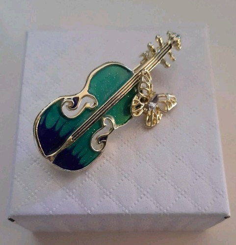 Gold zinc alloy violin - gold,