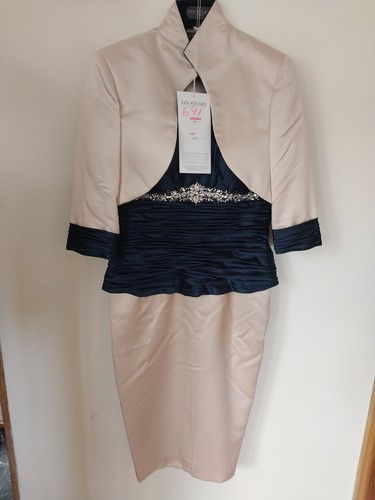 Ian stuart mother - mother, of