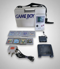 Original Nintendo Gameboy - (DMG-01) 8 Games (Tested and working) Portable Carry