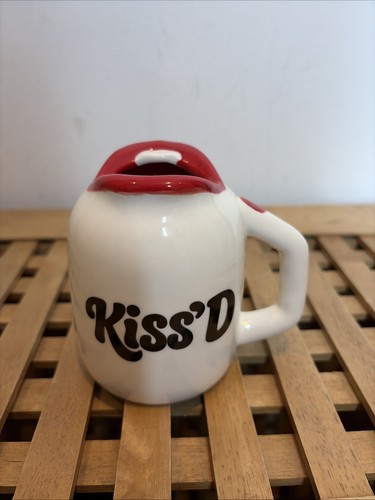 Kiss novelty ceramic milk - ceramic,