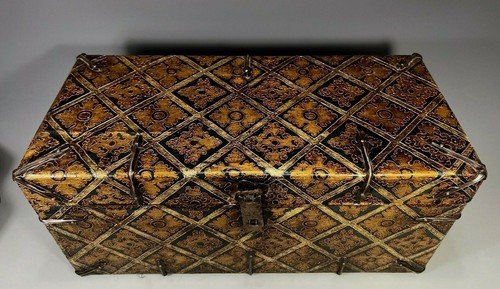 Fine old asian gold triangle - asian,