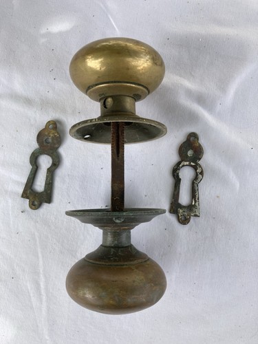 Victorian brass door - door, knobs