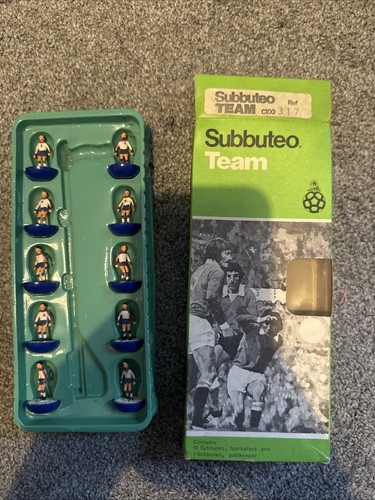 Subbuteo team c100 - subbuteo, ref